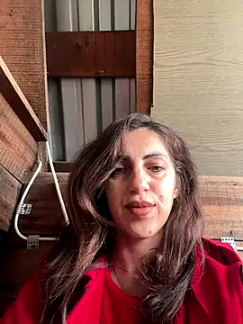 EmaSkyes online show from 09/28/25, 05:57