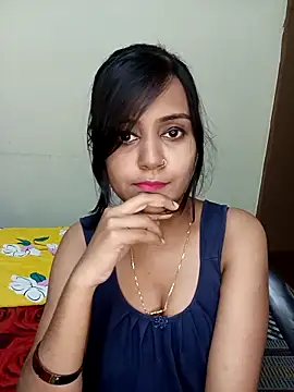 Miss-Riyasingh online show from 10/18/25, 05:03