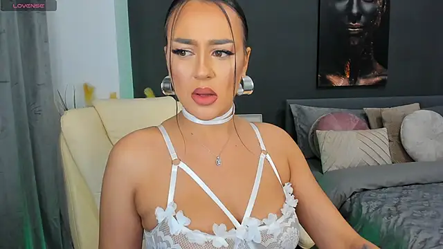 Sonia  Rey online show from 01/07/25, 10:08