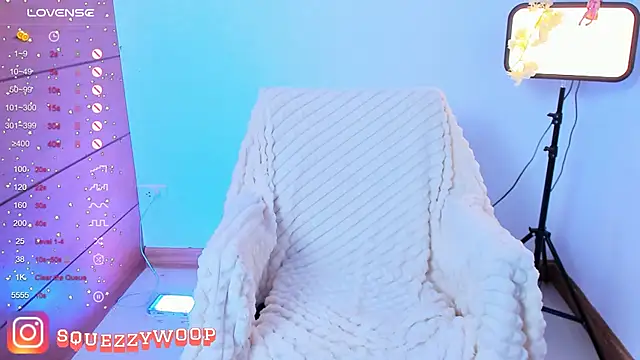 Snapshot of kristina_murr chatting on 12/03/24, 11:11 kristina murr online show from 12/03/24, 11:11