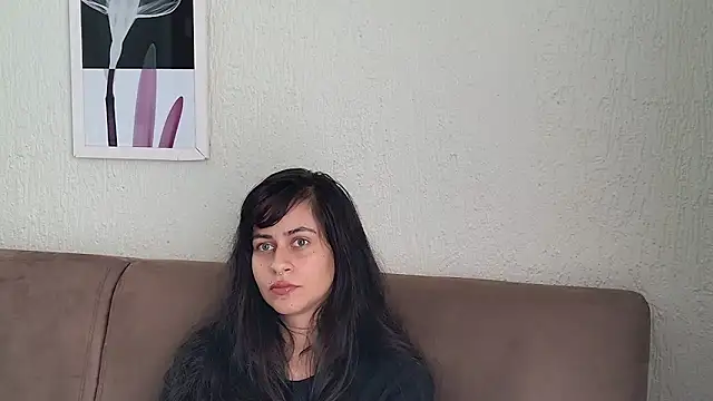 Snapshot of Blue_butterfly chatting on 02/01/25, 02:24 Blue butterfly online show from 02/01/25, 02:24