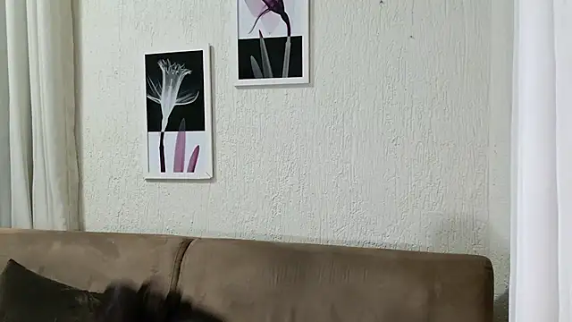 Snapshot of Blue_butterfly chatting on 03/14/25, 05:05 Blue butterfly online show from 03/14/25, 05:05