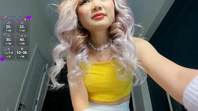 Xiao Mei  online show from 01/13/25, 02:39