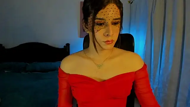 Snapshot of misstresbigcockts chatting on 10/20/25, 10:43 misstresbigcockts online show from 10/20/25, 10:43