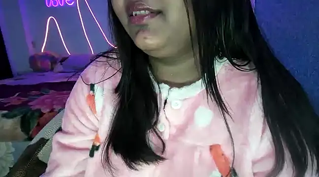 Snapshot of expression_queen chatting on 12/03/24, 05:23 expression queen online show from 12/03/24, 05:23