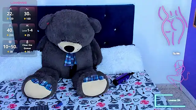 Snapshot of FelinaJohnson chatting on 01/20/25, 05:06 FelinaJohnson online show from 01/20/25, 05:06