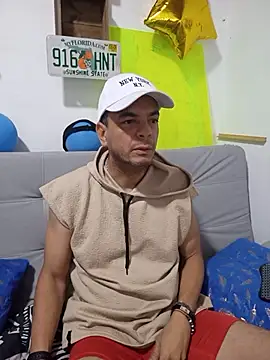 latinmartin73 online show from 10/12/25, 02:05