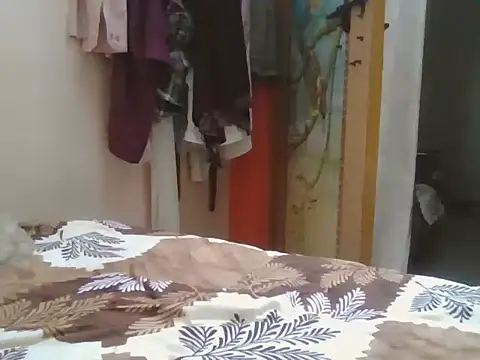 G N R online show from 10/11/25, 06:23