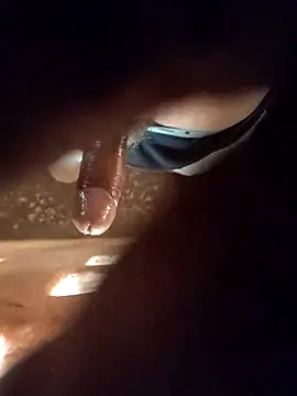 Snapshot of urboy6996 chatting on 11/16/25, 11:05 urboy6996 online show from 11/16/25, 11:05