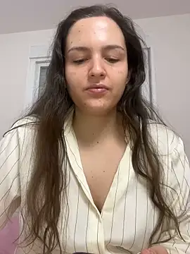 Snapshot of tatianaAlvarez1 chatting on 01/14/25, 07:43 tatianaAlvarez1 online show from 01/14/25, 07:43