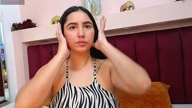 JESSYCORTES online show from 01/29/25, 01:49