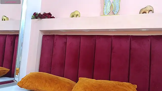 JESSYCORTES online show from 02/05/25, 05:09