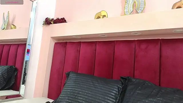 JESSYCORTES online show from 02/08/25, 01:44