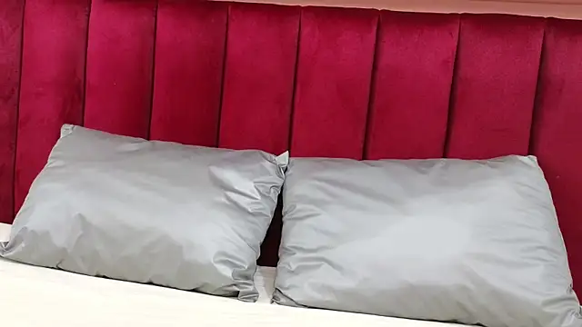 JESSYCORTES online show from 03/10/25, 02:16