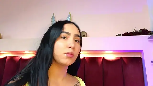 JESSYCORTES online show from 03/22/25, 02:36