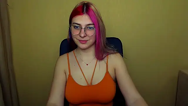 Luna Lush  online show from 03/06/25, 07:25