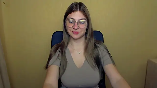 Luna Lush  online show from 09/17/25, 10:06