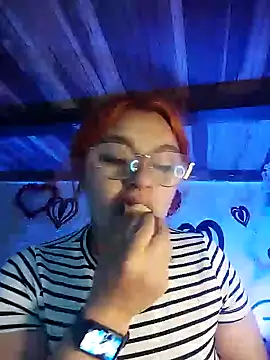 Snapshot of SophiaWeestt99 chatting on 02/06/25, 01:16 SophiaWeestt99 online show from 02/06/25, 01:16