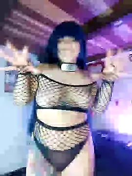 Snapshot of SophiaWeestt99 chatting on 02/09/25, 01:55 SophiaWeestt99 online show from 02/09/25, 01:55