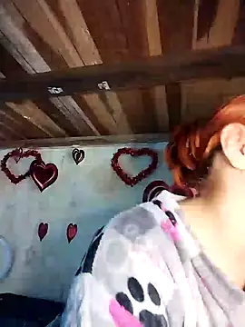 Snapshot of SophiaWeestt99 chatting on 02/22/25, 01:44 SophiaWeestt99 online show from 02/22/25, 01:44