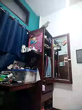 Snapshot of SophiaWeestt99 chatting on 02/28/25, 02:09 SophiaWeestt99 online show from 02/28/25, 02:09