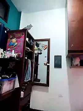 Snapshot of SophiaWeestt99 chatting on 02/28/25, 08:20 SophiaWeestt99 online show from 02/28/25, 08:20