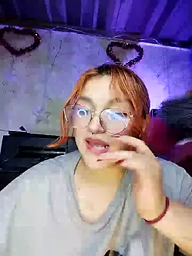 Snapshot of SophiaWeestt99 chatting on 03/09/25, 05:55 SophiaWeestt99 online show from 03/09/25, 05:55