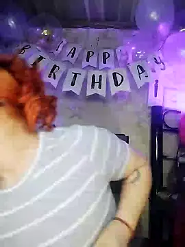 Snapshot of SophiaWeestt99 chatting on 03/14/25, 05:16 SophiaWeestt99 online show from 03/14/25, 05:16