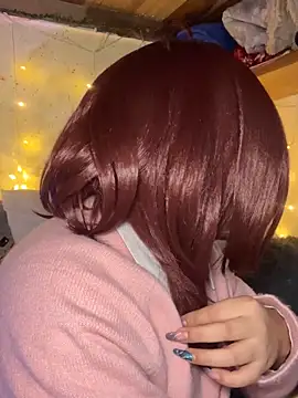 Snapshot of SophiaWeestt99 chatting on 10/12/25, 03:27 SophiaWeestt99 online show from 10/12/25, 03:27