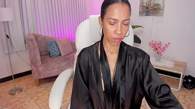 Shantaall  online show from 01/05/25, 01:56