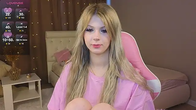 Snapshot of barbieee_b chatting on 03/02/25, 07:43 barbieee b online show from 03/02/25, 07:43