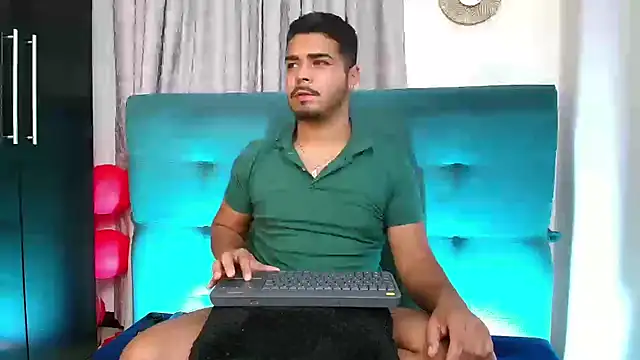 thiagowes online show from 02/06/25, 12:43