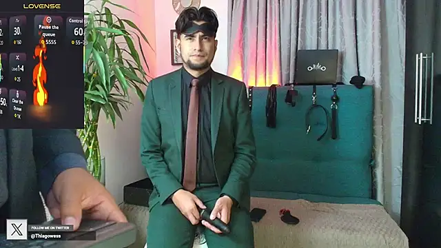 thiagowes online show from 09/26/25, 03:10