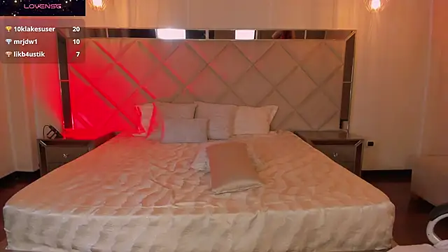 RebeccaHudson online show from 02/16/25, 06:21