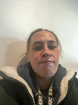 Snapshot of M1ssyk1ssy chatting on 01/21/25, 04:16 M1ssyk1ssy online show from 01/21/25, 04:16