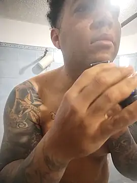 Morenocosta12 online show from 09/15/25, 03:56