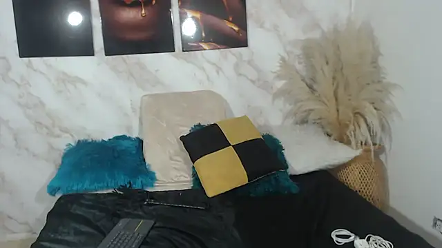 Snapshot of JESSYCHERNOBIL chatting on 09/21/25, 03:57 JESSYCHERNOBIL online show from 09/21/25, 03:57