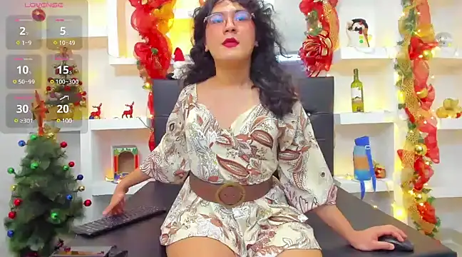 Elith Berry69 online show from 12/17/24, 10:22