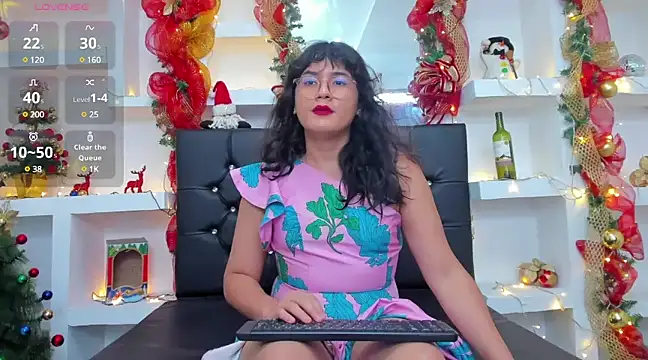 Elith Berry69 online show from 12/22/24, 08:36