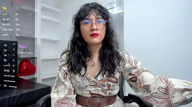 Elith Berry69 online show from 03/16/25, 08:54