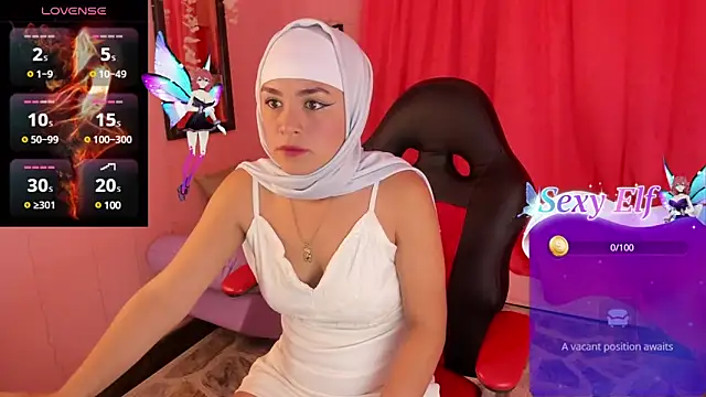 Snapshot of AliaAsad chatting on 03/15/25, 12:13 AliaAsad online show from 03/15/25, 12:13