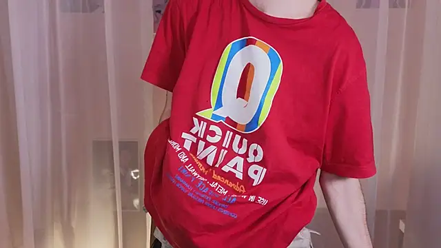 Snapshot of TommieH chatting on 02/08/25, 08:42 TommieH online show from 02/08/25, 08:42