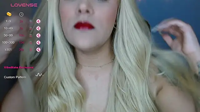 Snapshot of SofiaaCortes chatting on 01/13/25, 03:01 SofiaaCortes online show from 01/13/25, 03:01