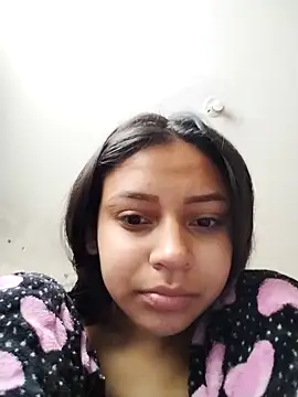 emma ambar online show from 10/10/25, 04:39