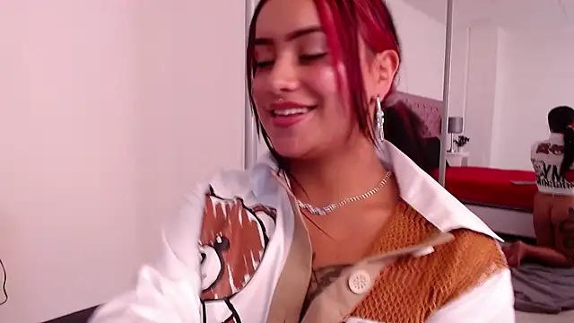 Snapshot of Angie99_gh chatting on 02/12/25, 07:02 Angie99 gh online show from 02/12/25, 07:02