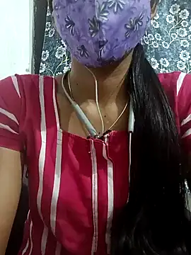 Snapshot of Miakhalifatamil chatting on 02/07/25, 09:37 Miakhalifatamil online show from 02/07/25, 09:37