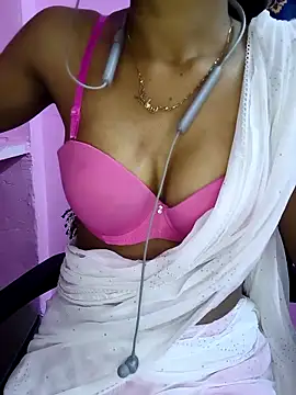 Snapshot of Miakhalifatamil chatting on 09/14/25, 12:54 Miakhalifatamil online show from 09/14/25, 12:54