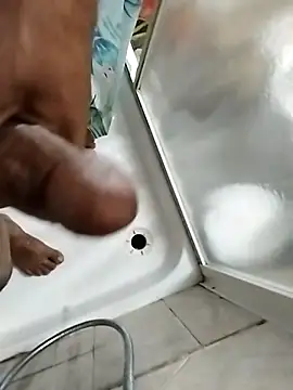 Snapshot of catopper0001 chatting on 10/26/25, 09:53 catopper0001 online show from 10/26/25, 09:53