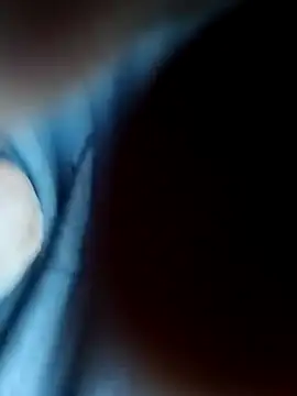 Snapshot of catopper0001 chatting on 11/03/25, 11:11 catopper0001 online show from 11/03/25, 11:11