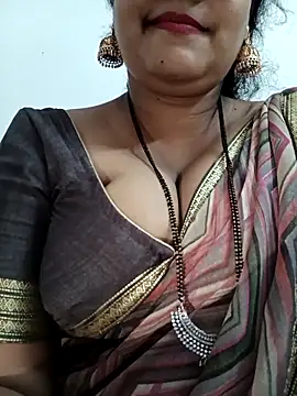 Nyra-23 online show from 10/19/25, 09:43